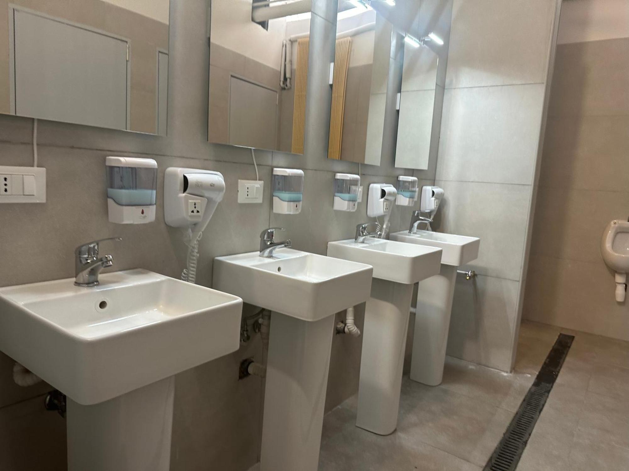 Cconforthotels Host Bari Centrale מראה חיצוני תמונה